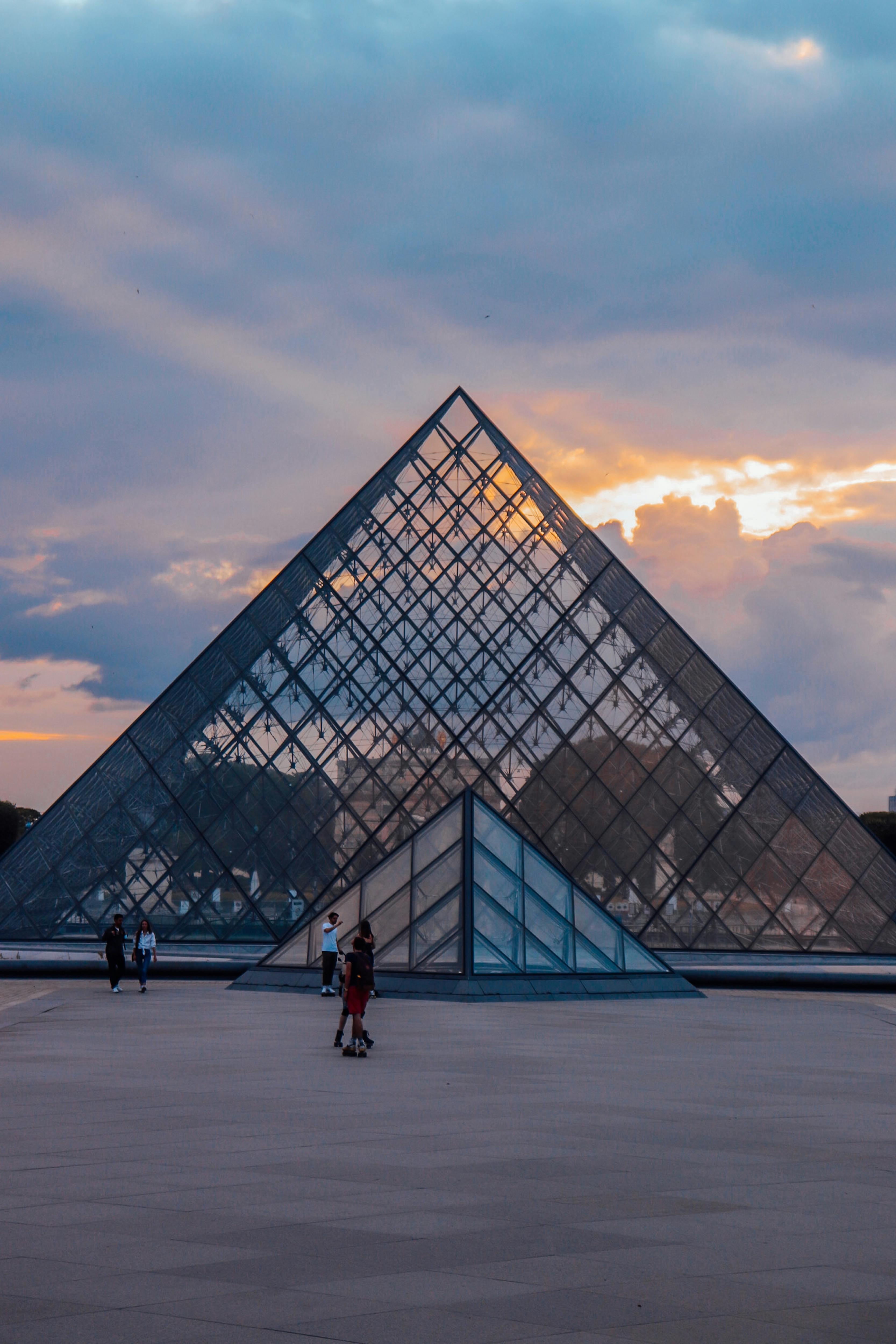 Louvre Museum
